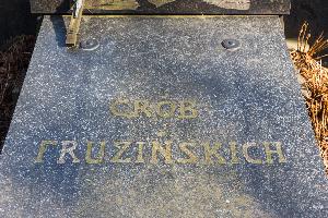 Warszawa - grób rodziny Fruzińskich