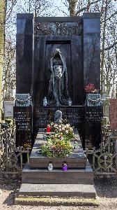 Warszawa - nagrobek rodziny Juliana Frageta