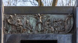 Warszawa - nagrobek rodziny Juliana Frageta