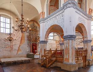 Tykocin - Wielka Synagoga - bima