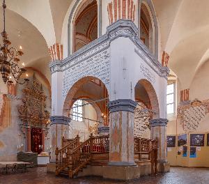 Tykocin - Wielka Synagoga - bima