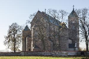 Tum koło Łęczycy - archikolegiata pw. św. Aleksego i Najświętszej Marii Panny