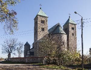 Tum koło Łęczycy - archikolegiata pw. św. Aleksego i Najświętszej Marii Panny