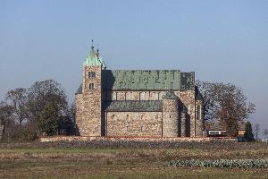 Tum koło Łęczycy - archikolegiata pw. św. Aleksego i Najświętszej Marii Panny