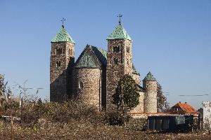 Tum koło Łęczycy - archikolegiata pw. św. Aleksego i Najświętszej Marii Panny