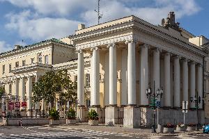Warszawa - Pałac Komisji Rządowej Przychodów i Skarbu