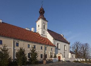 Trutowo - kościół pw. św. Anny i klasztor Karmelitów