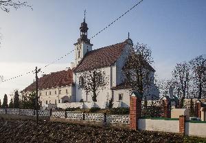 Trutowo - kościół pw. św. Anny i klasztor Karmelitów