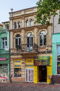 Tuchola - pl. Wolności 10a