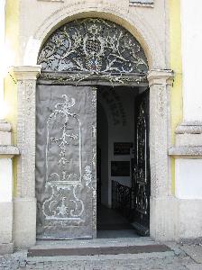 Trzebnica - pocysterski Kościół NMP i św. Bartłomieja