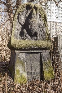 Warszawa - cmentarz żydowski - nagrobek Felixa Pinczewskiego