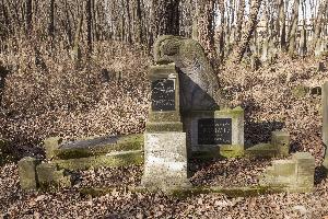 Warszawa - cmentarz żydowski - nagrobek Judith i Jakuba Lipszowicz