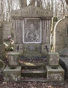 Warszawa - cmentarz żydowski - nagrobek Ester Rachel Kamińskiej