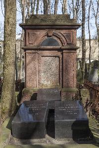 Warszawa - cmentarz żydowski - nagrobek rodziny Librowiczów