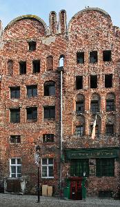 Toruń - ul. Mostowa 6