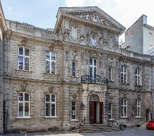 Warszawa - Pałacyk Klubu Warszawskiego Towarzystwa Myśliwskiego