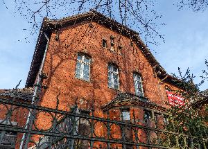Toruń – ul. Piastowska 2