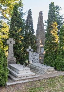 Liszkowo - nagrobki na cmentarzu krzykościelnym