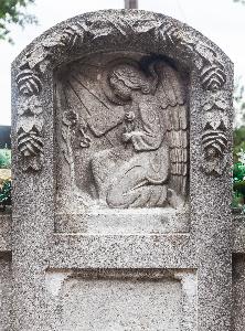 Bierzgłowo - nagrobek na cmentarzu parafialnym