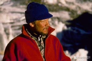 Jerzy Kukuczka w bazie w drodze na szczyt Annapurny w 1987 r.